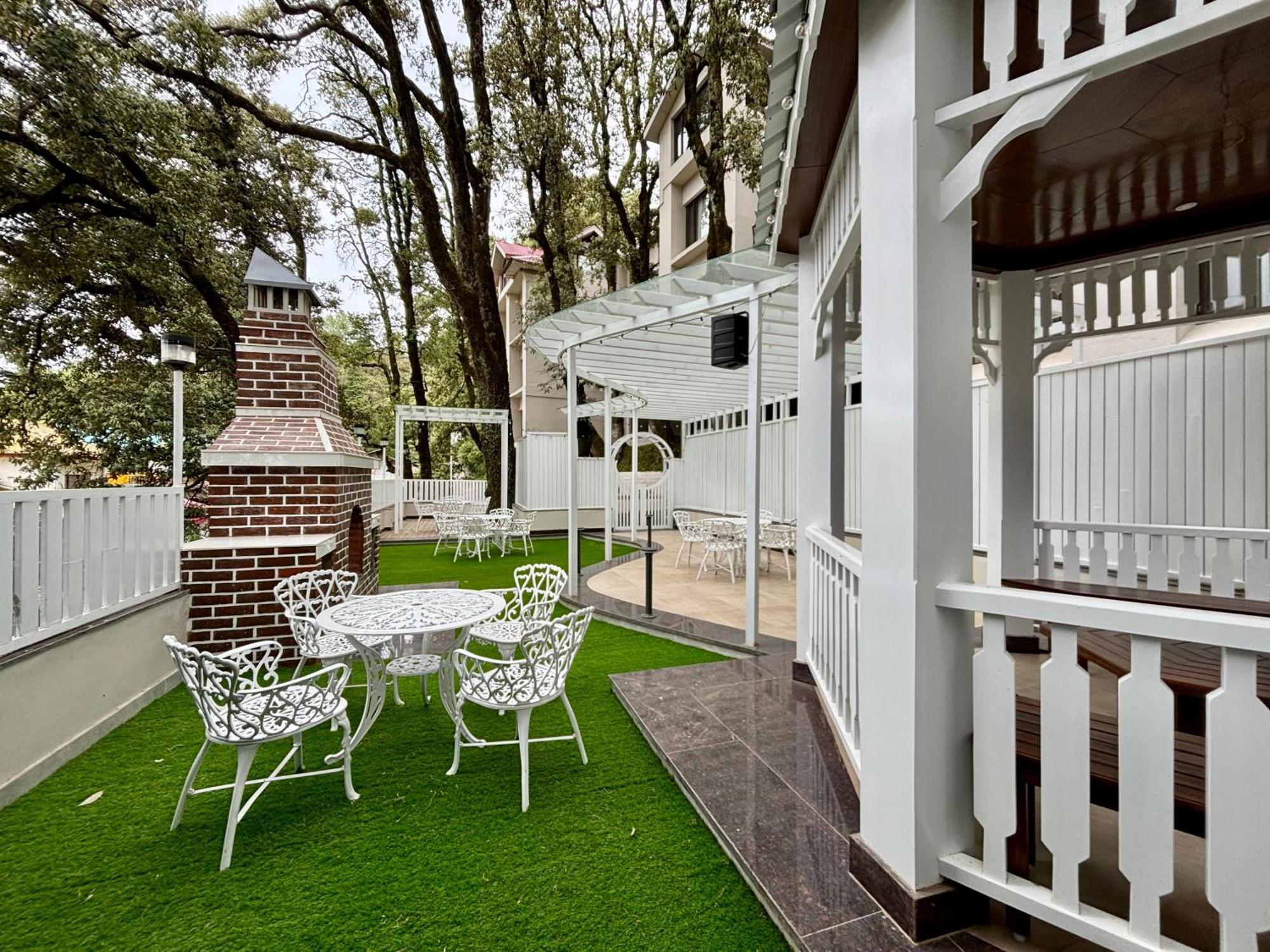 Indraprastha Resort Dalhousie Extérieur photo